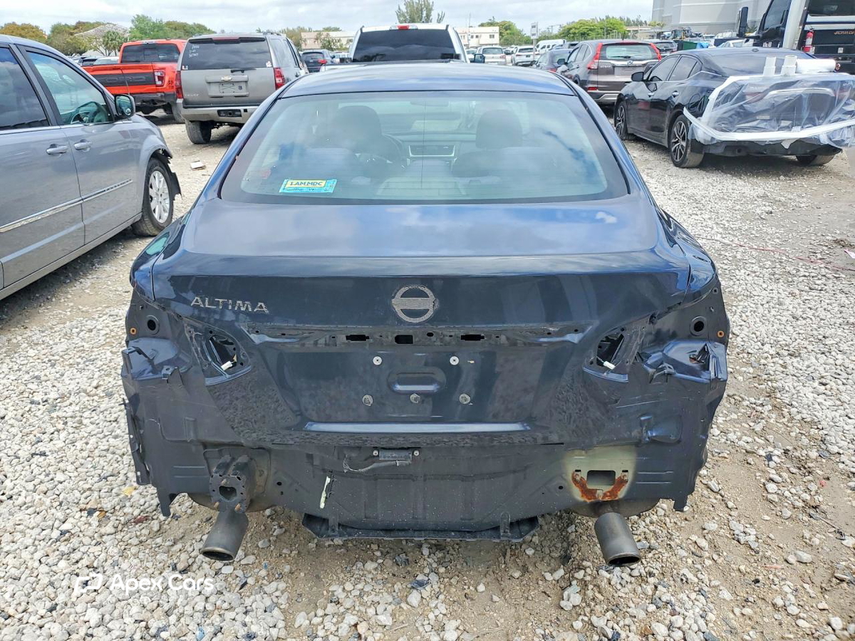 Nissan Altima 2017