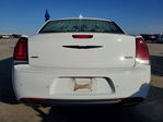 Chrysler 300 2022
