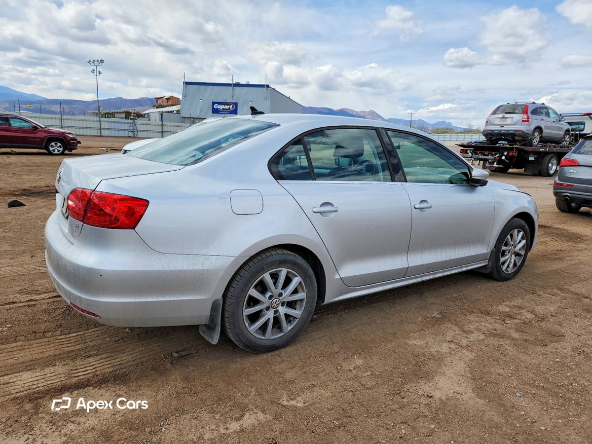 Volkswagen Jetta 2014