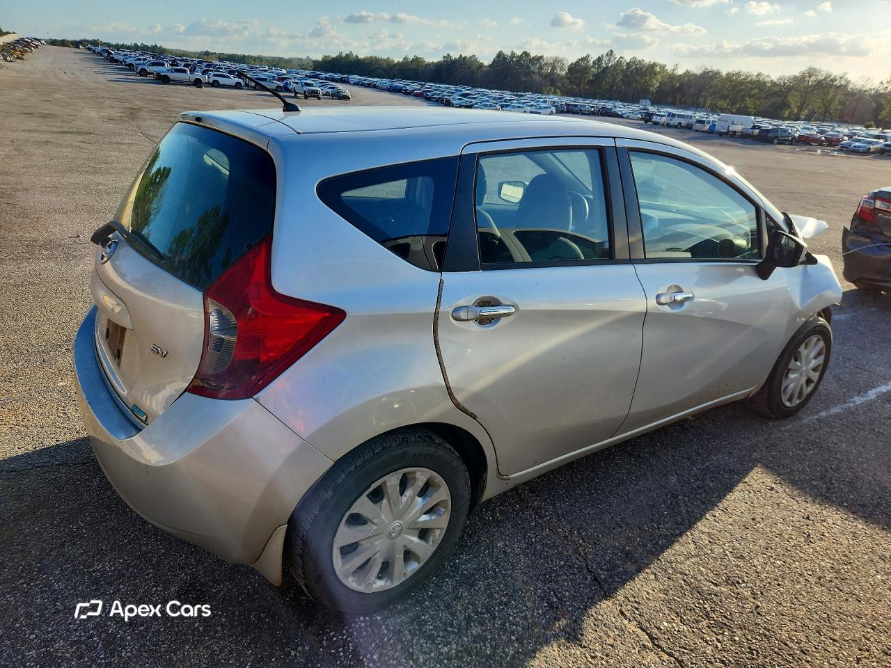 Nissan Versa 2015