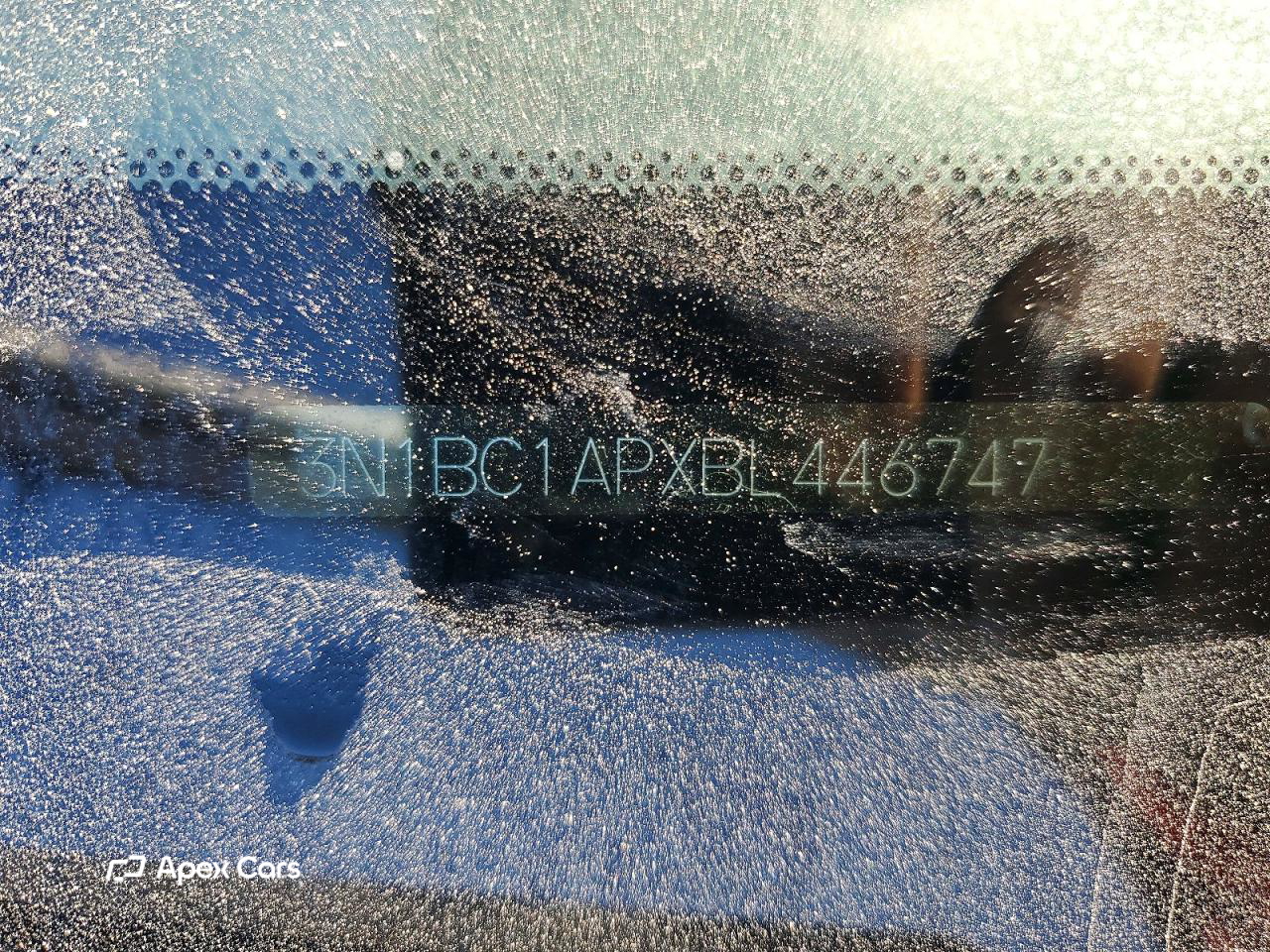 Nissan Versa 2011