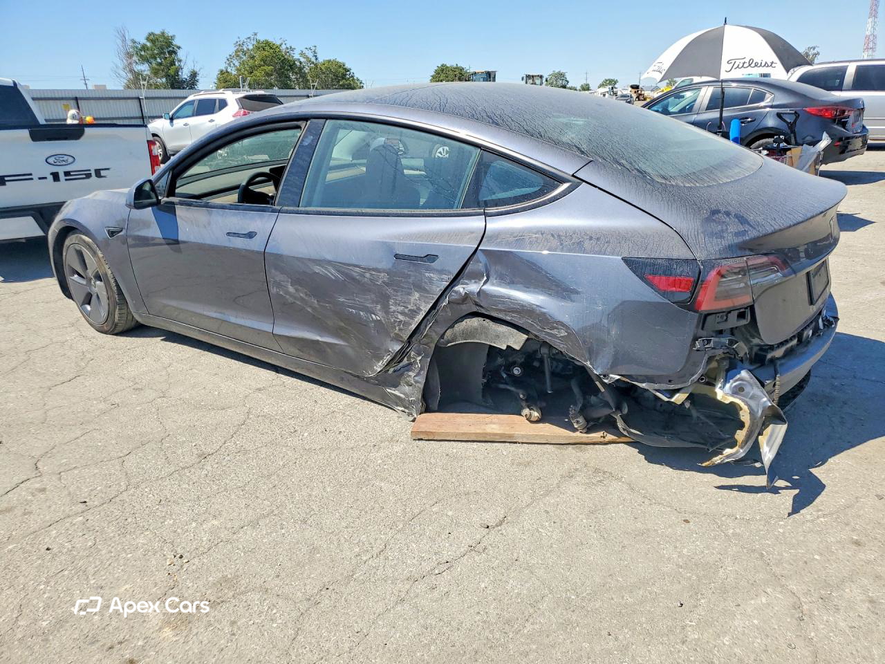 Tesla Model 3 2023