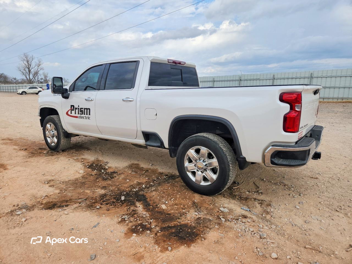 Chevrolet Silverado 2023