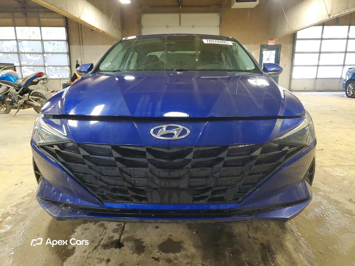 Hyundai Elantra 2023