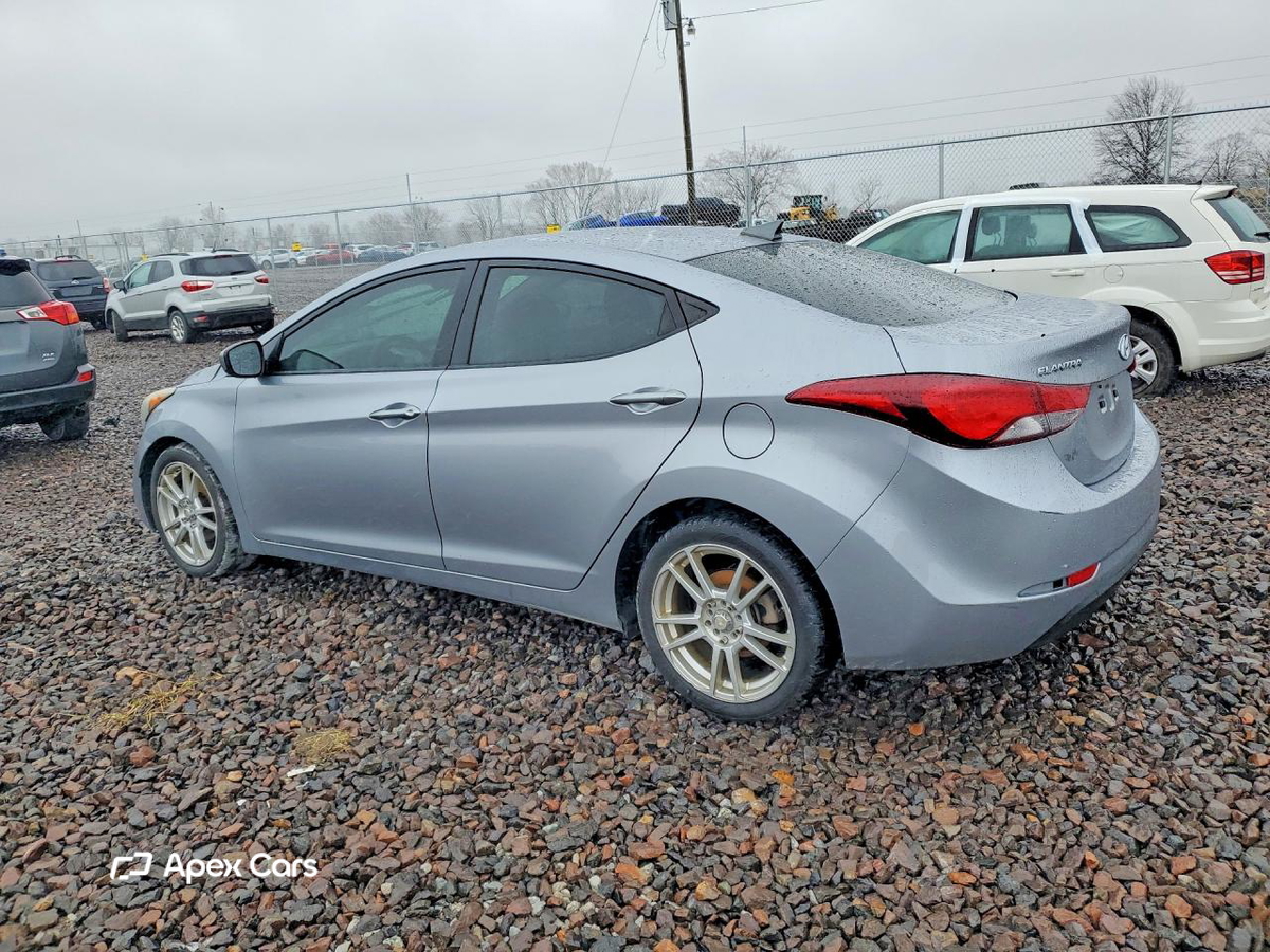 Hyundai Elantra 2016