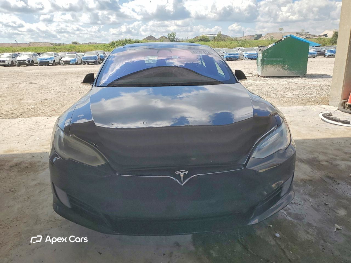 Tesla Model S 2017