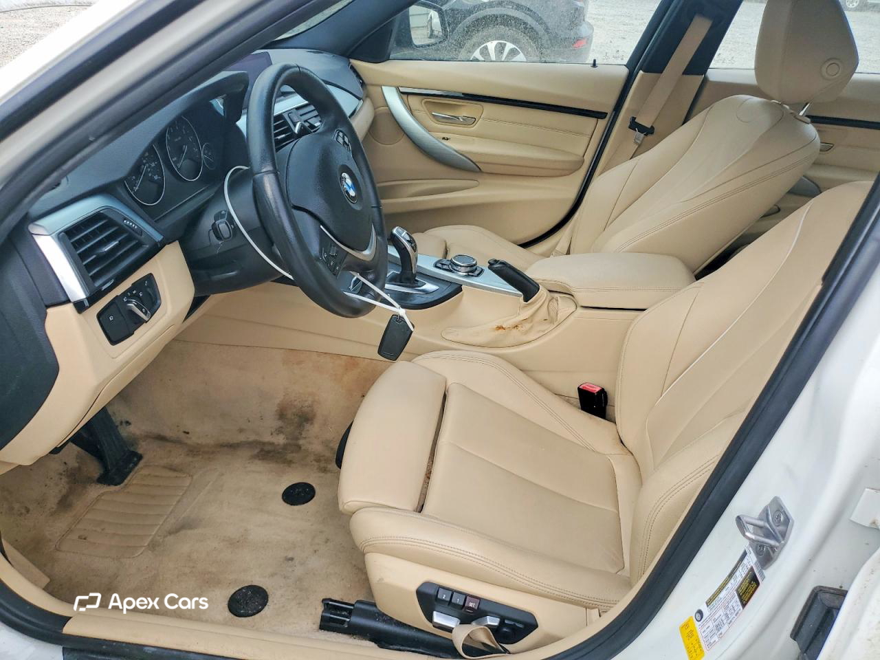 BMW Series 3 2016
