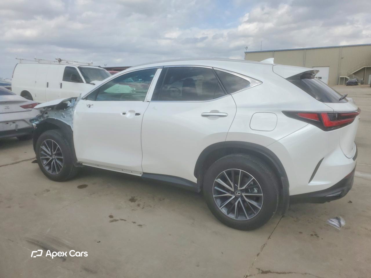 Lexus NX 2025