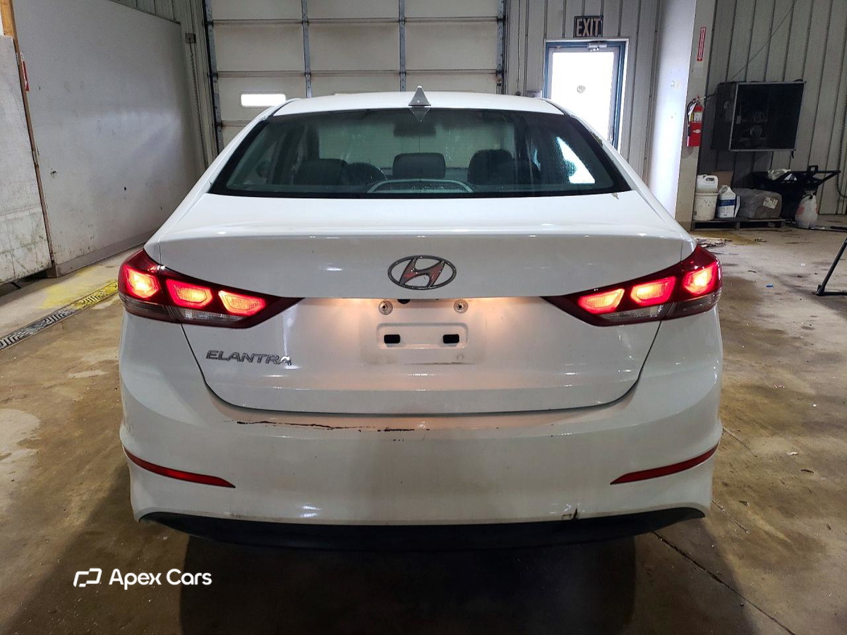 Hyundai Elantra 2018