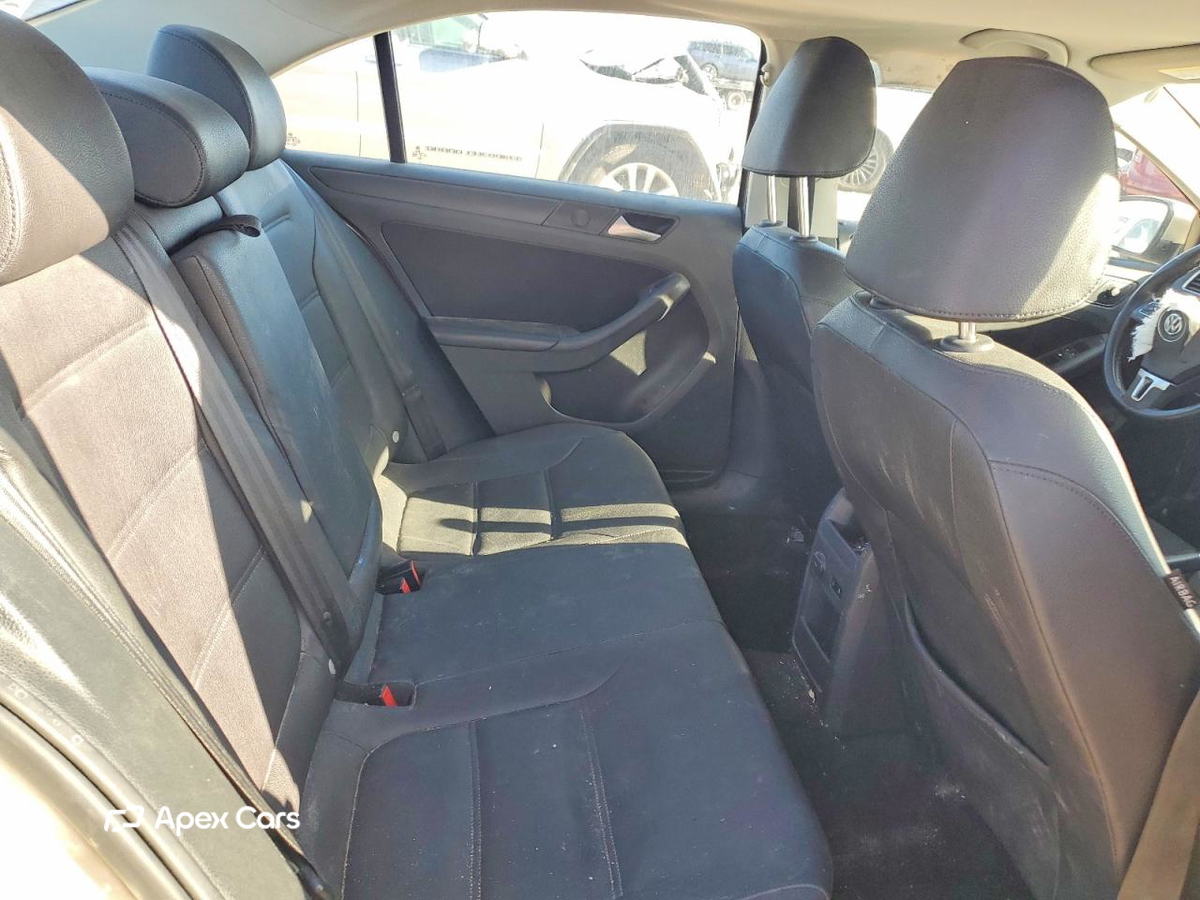 Volkswagen Jetta 2012