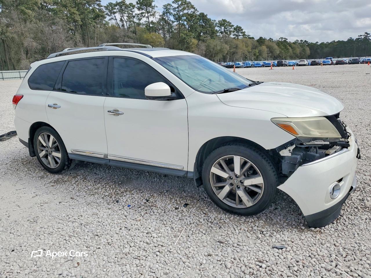 Nissan Pathfinder 2014