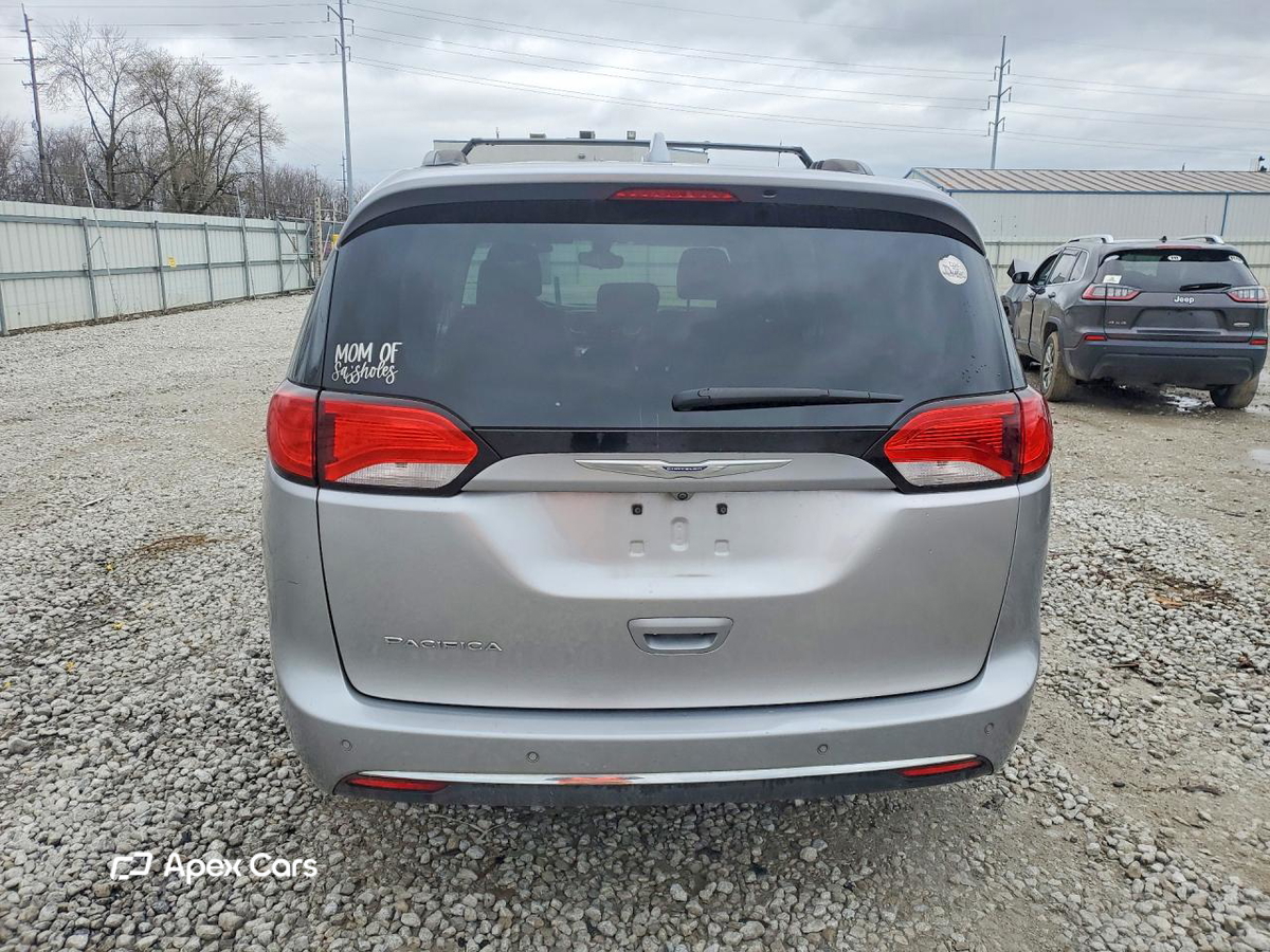 Chrysler Pacifica 2017