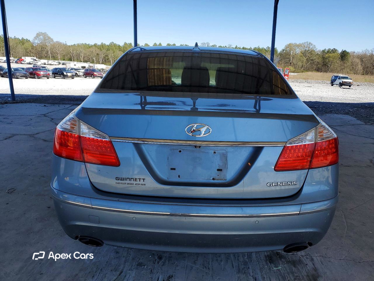 Hyundai Genesis 2009