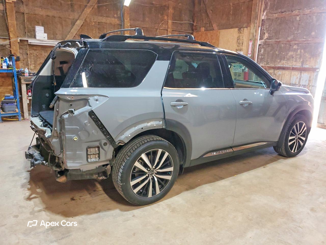 Nissan Pathfinder 2024