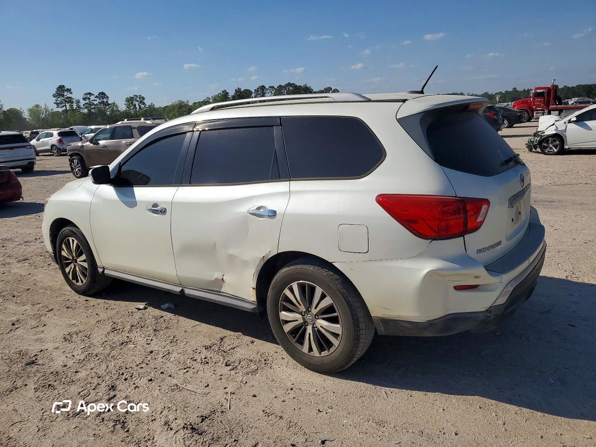Nissan Pathfinder 2018