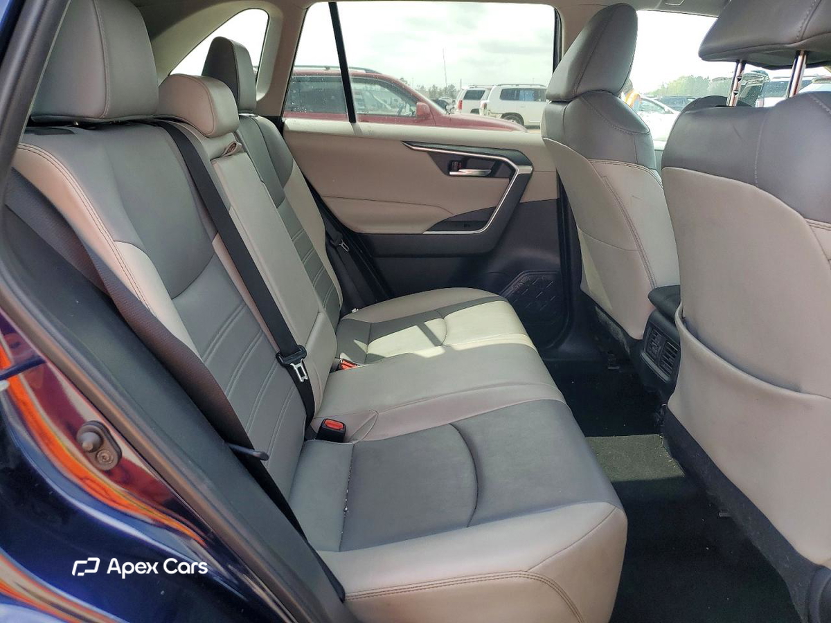 Toyota RAV 4 2019