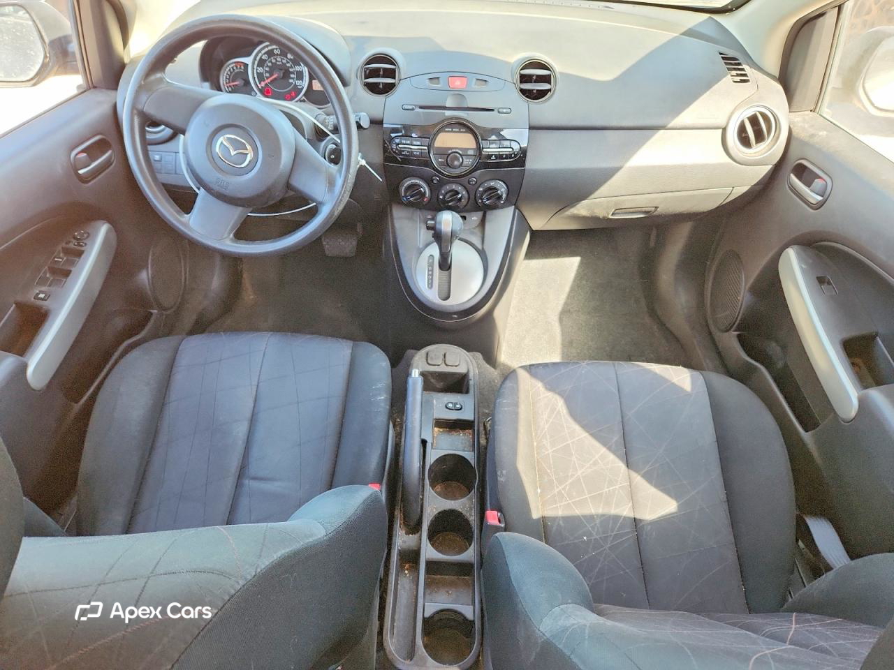 Mazda 2 2014