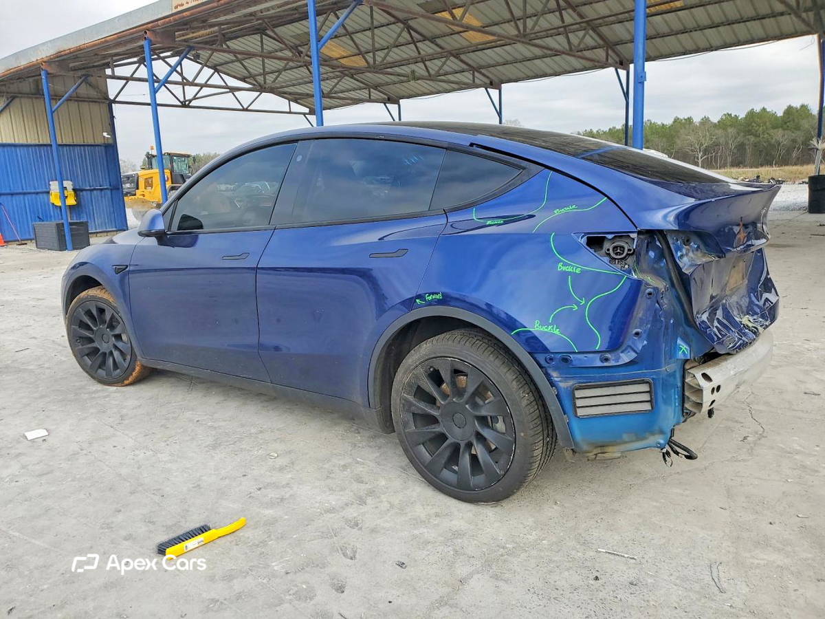 Tesla Model Y 2023