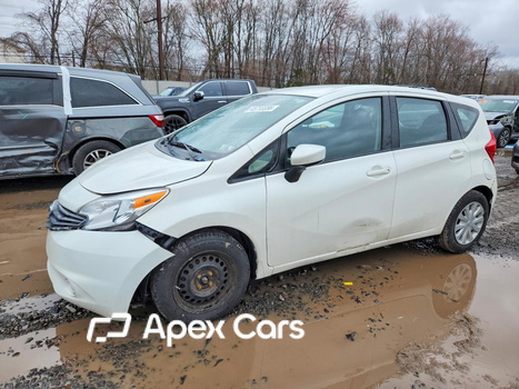 Nissan Versa 2015 - Image 1 of 12