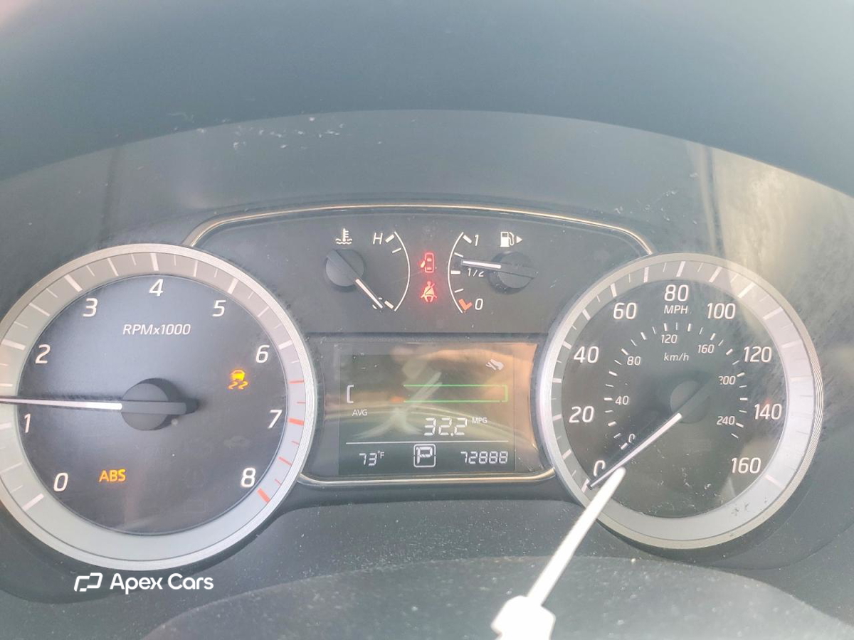 Nissan Sentra 2014