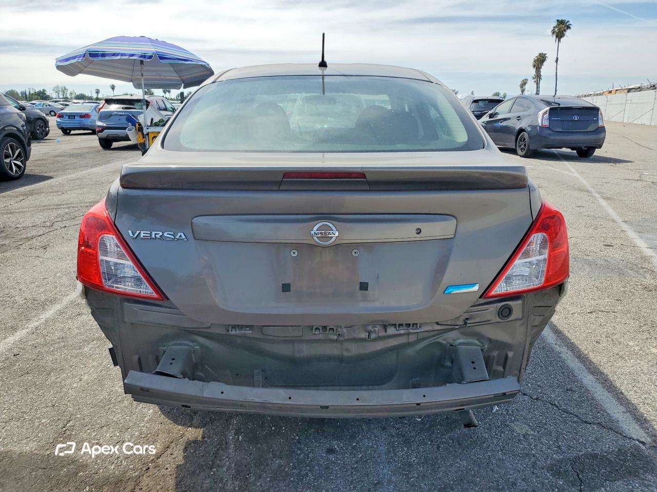 Nissan Versa 2015
