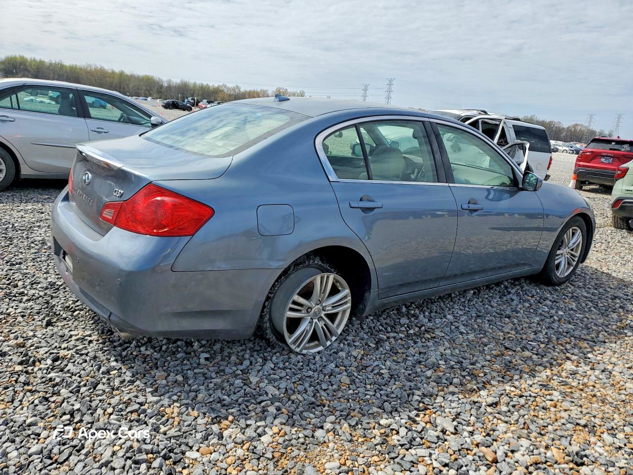 Infiniti G 2010