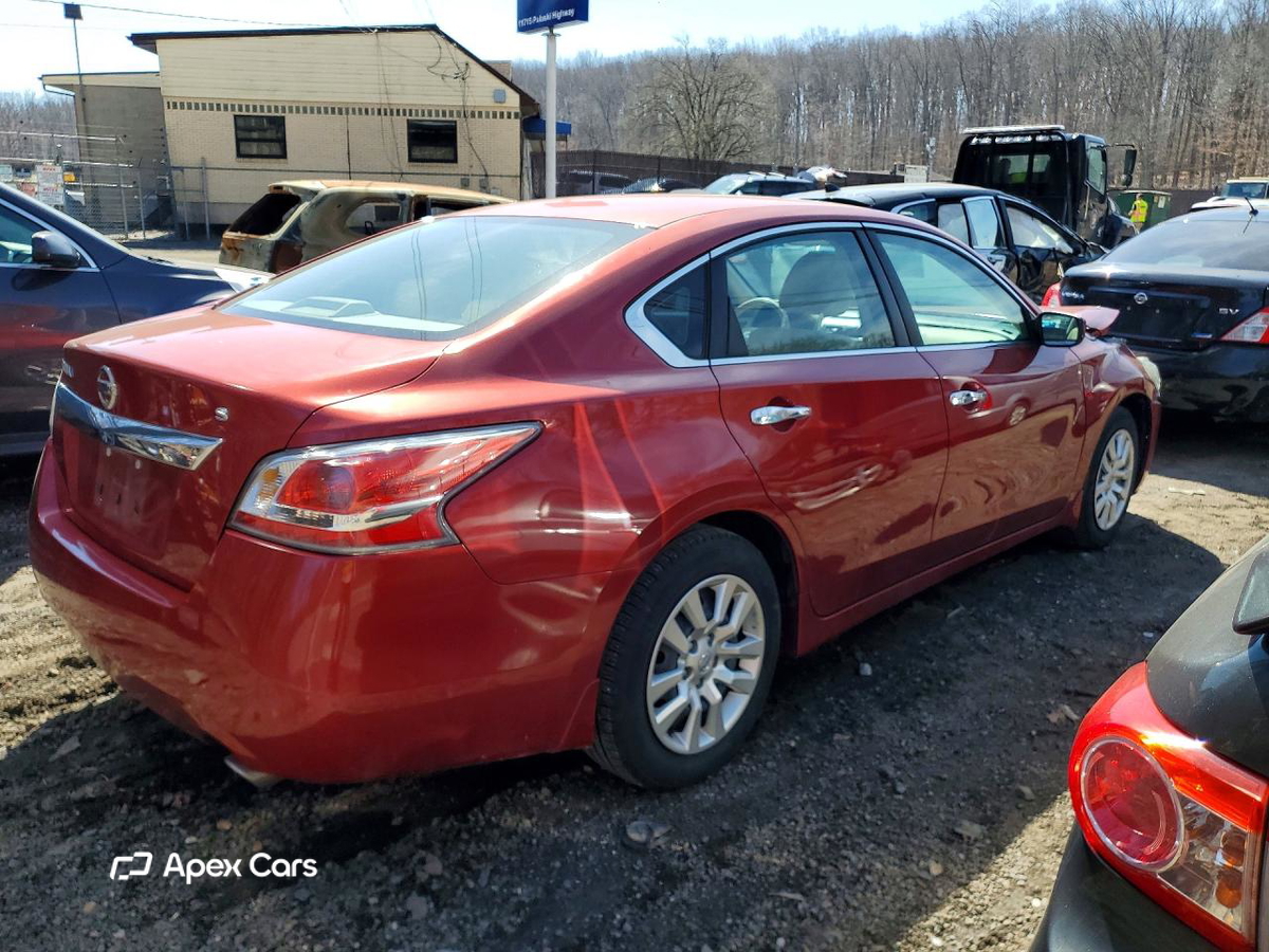 Nissan Altima 2015