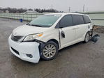 Toyota Sienna 2013