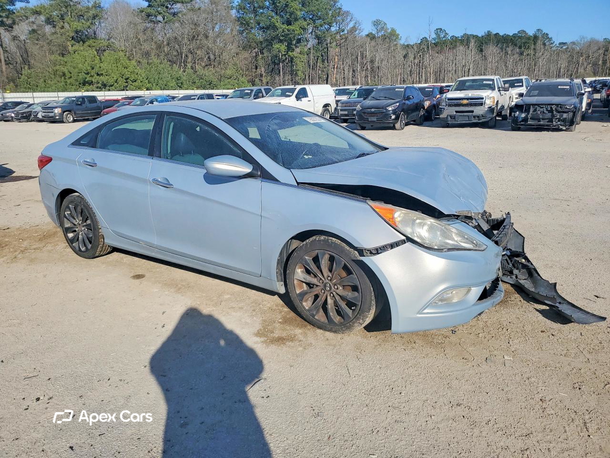 Hyundai Sonata 2011