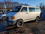 Dodge RAM Van 2000