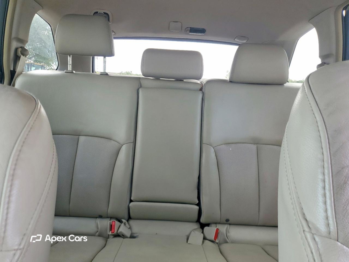 Subaru Outback 2012