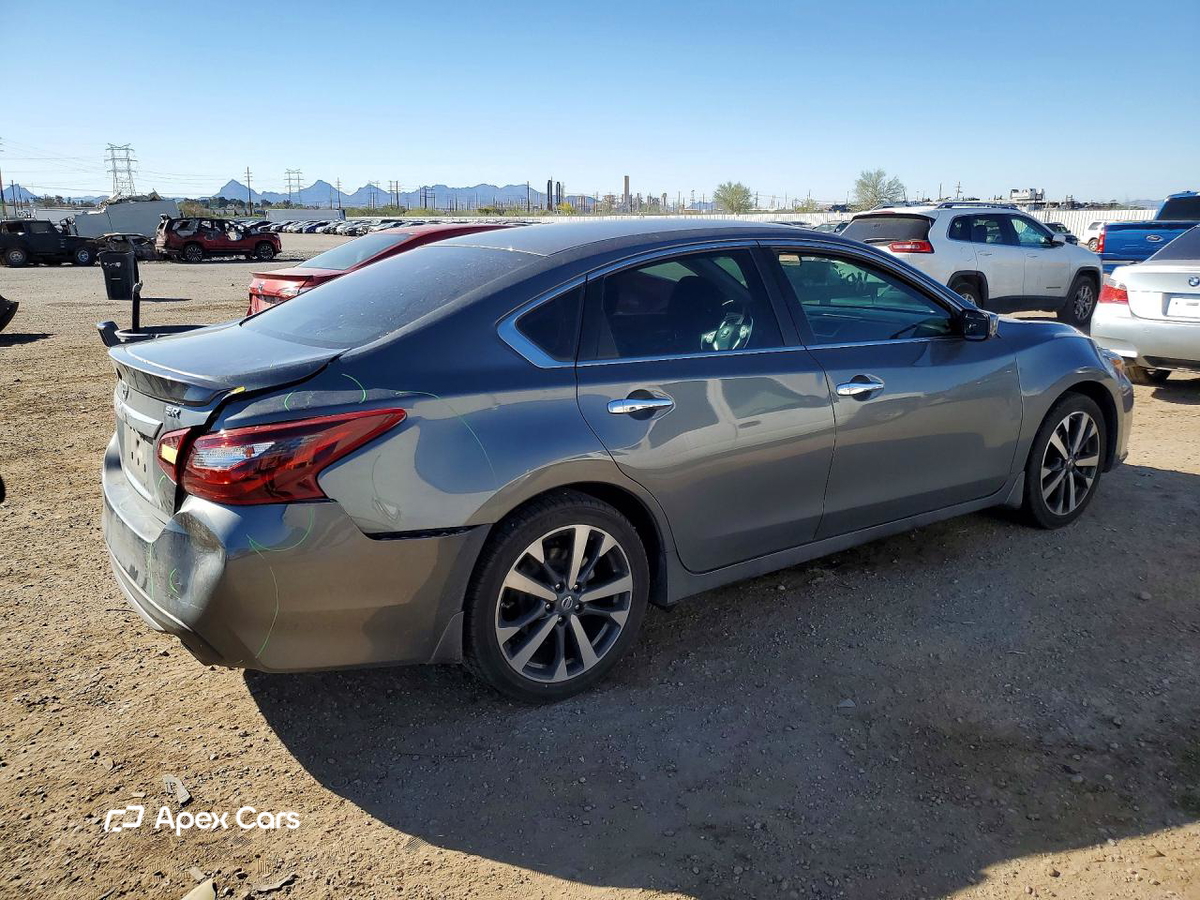 Nissan Altima 2017