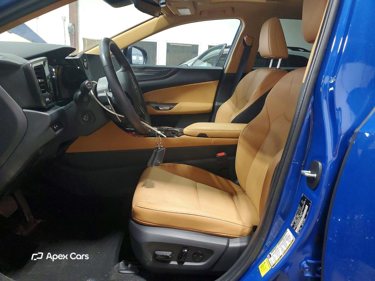 Lexus NX 2025
