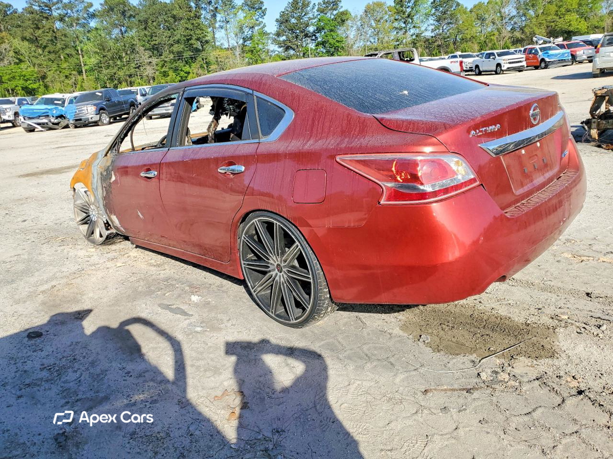 Nissan Altima 2013
