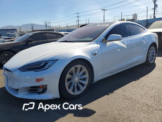 Tesla Model S 2016 - Zdjęcie 1 z 12