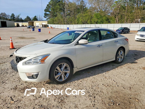 Nissan Altima 2015 - Image 1 of 12