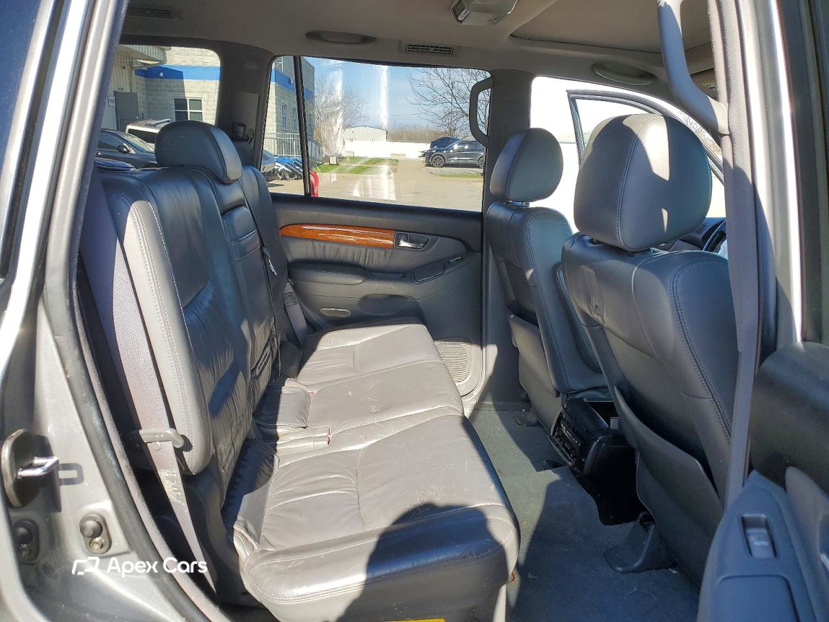 Lexus GX 2005