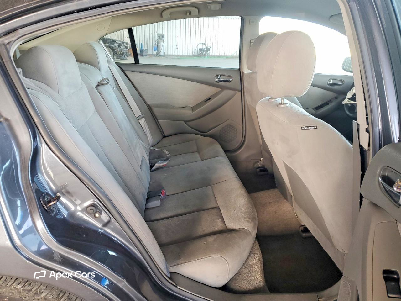 Nissan Altima 2010