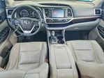Toyota Highlander 2015