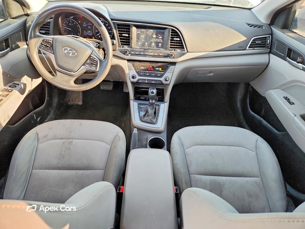 Hyundai Elantra 2017