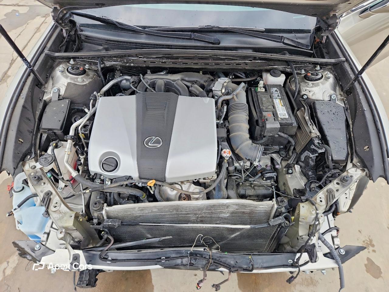 Lexus ES 2021