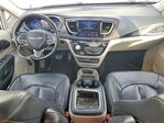 Chrysler Pacifica 2020