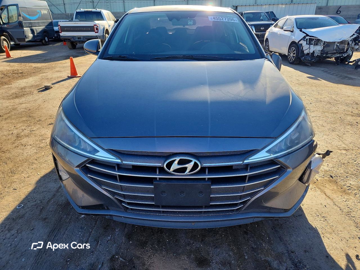 Hyundai Elantra 2020