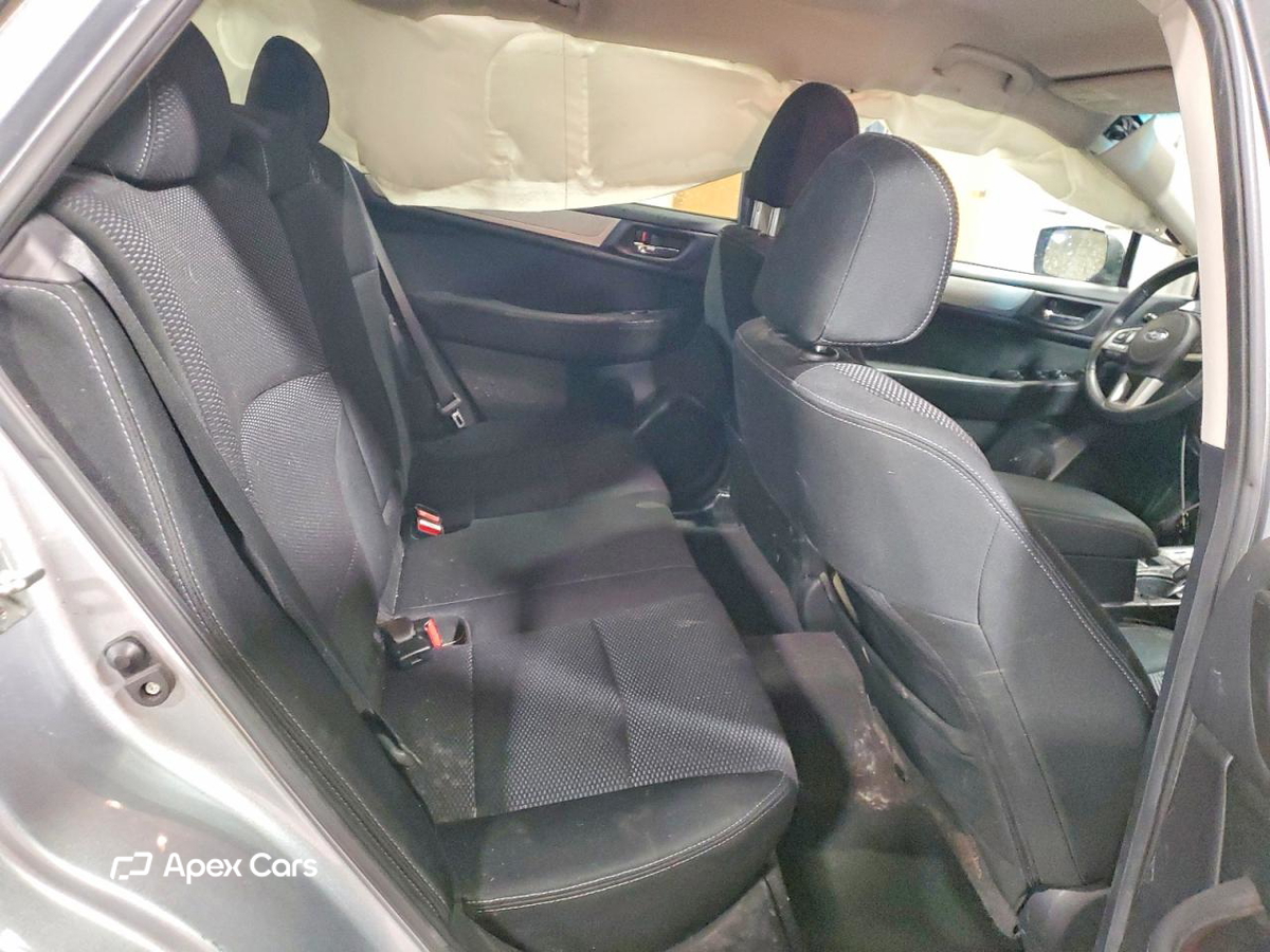 Subaru Outback 2015