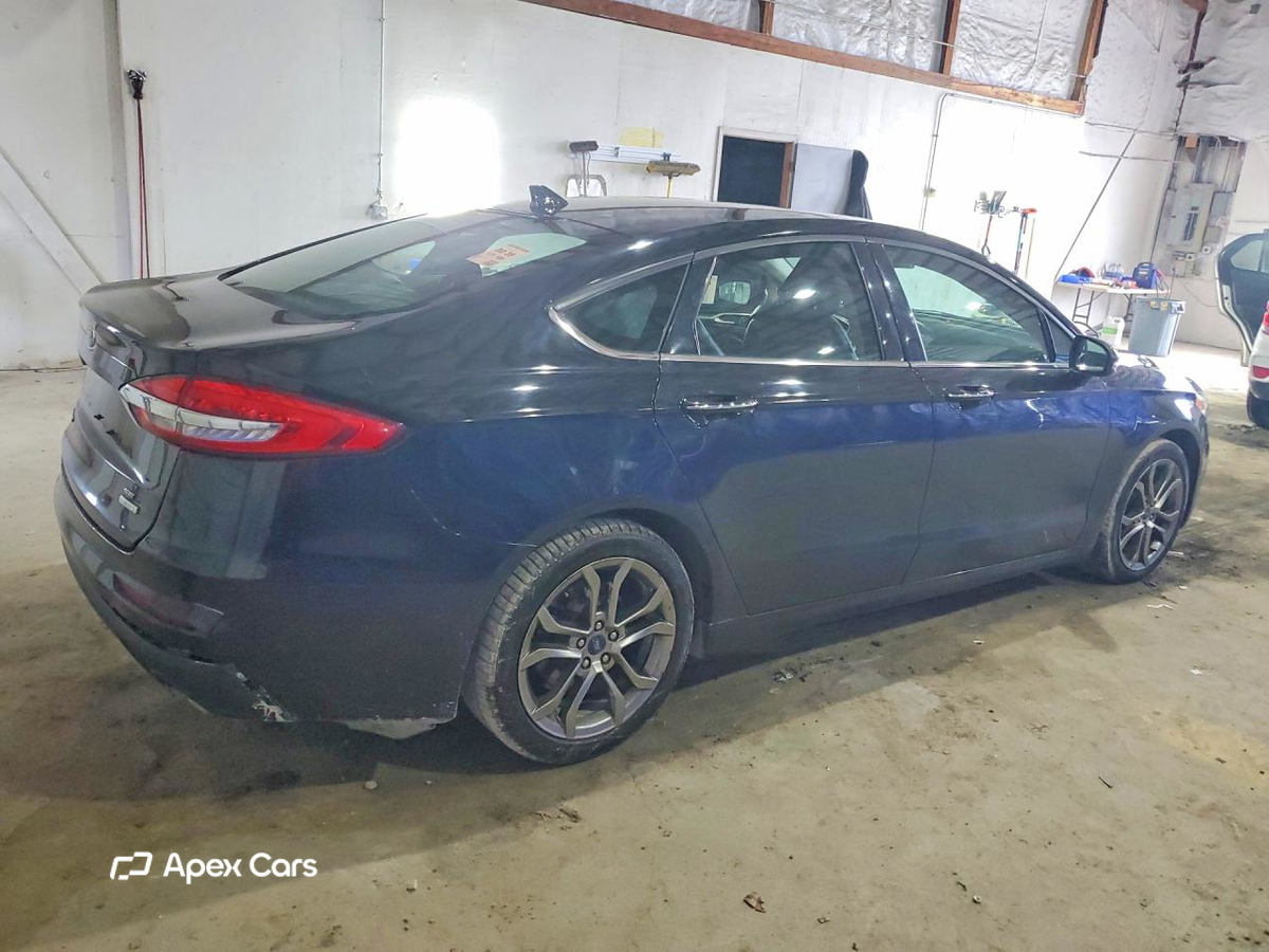 Ford Fusion 2020