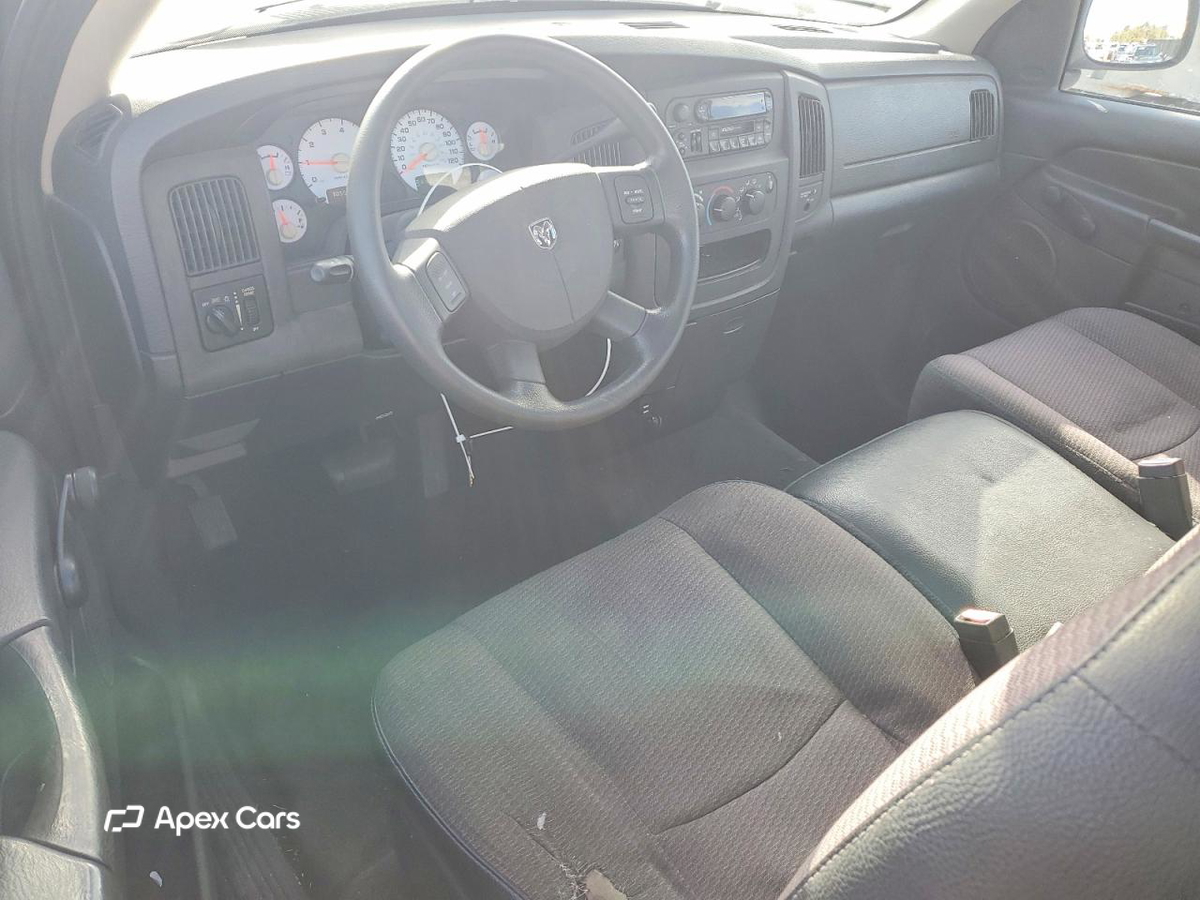 Dodge RAM 2004