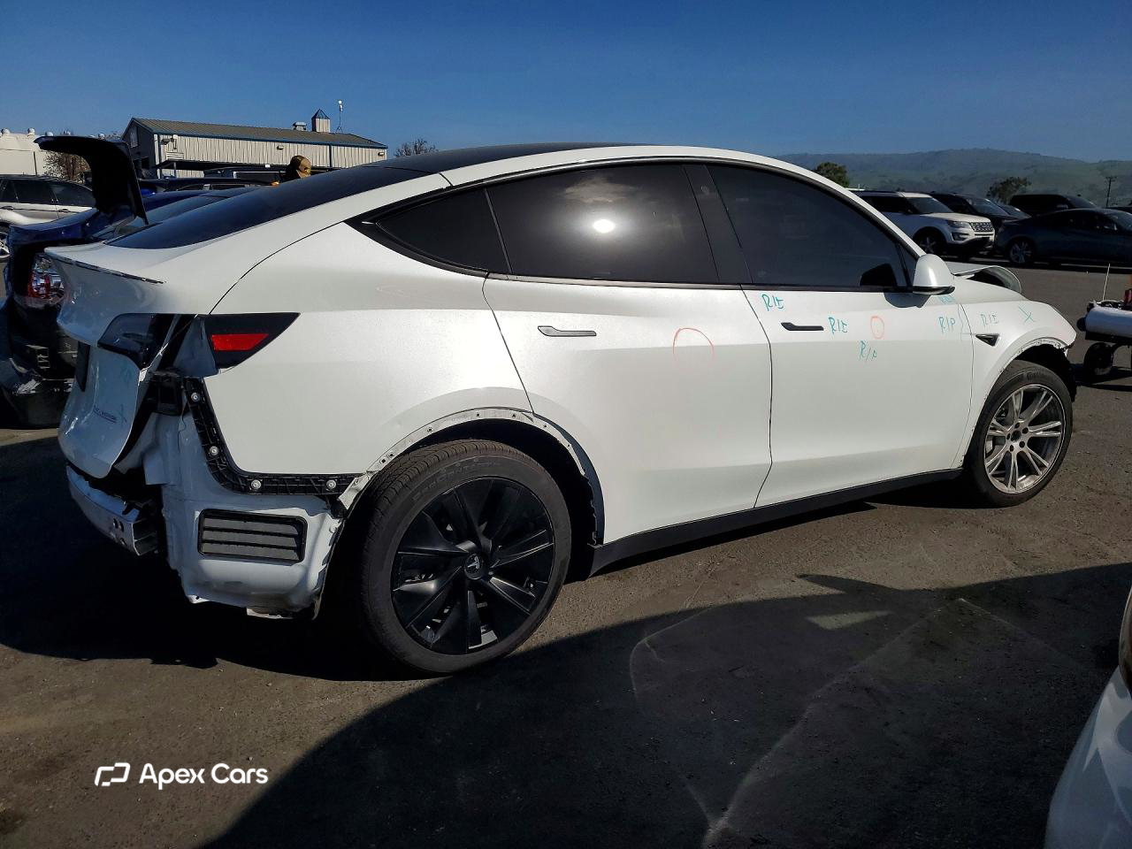Tesla Model Y 2023
