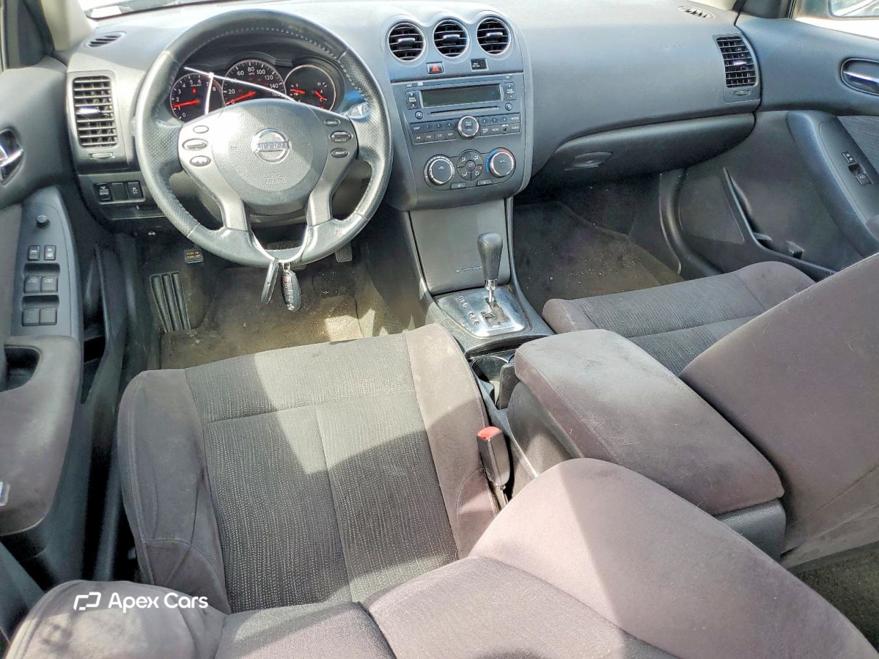 Nissan Altima 2011