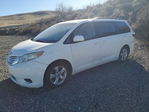 Toyota Sienna 2015