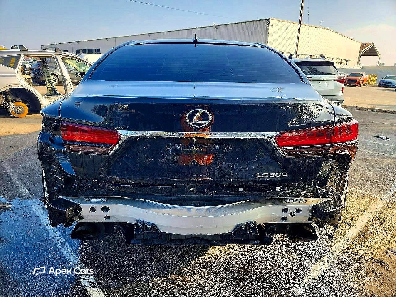 Lexus LS 2022